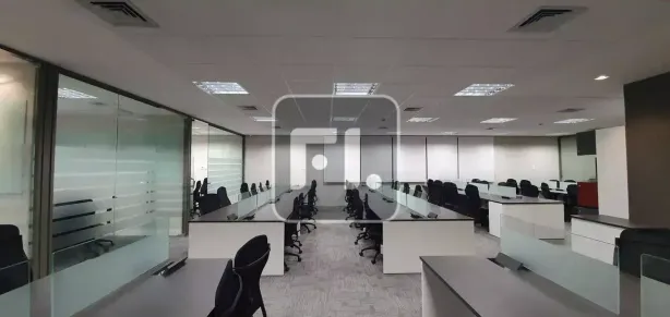 Sala Comercial à venda, 229m² no Vila Olímpia, São Paulo