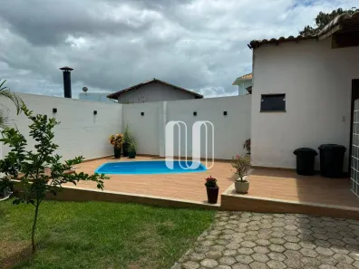 Casa de Condomínio com 3 Quartos para alugar, 150m² no Glória, Macaé