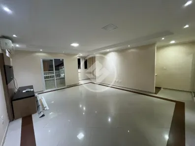 Casa com 3 Quartos à venda, 170m² no Campo Grande, Santos