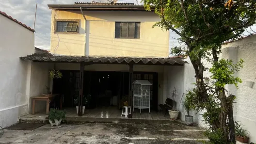 Casa com 4 Quartos à venda, 358m² no Centro, Taubaté