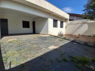 Casa com 3 Quartos para alugar, 162m² no Vila Santa Maria, Americana