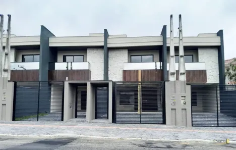 Sobrado com 3 Quartos à venda, 168m² no Saguaçu, Joinville