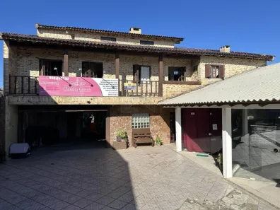 Imóvel Comercial com 4 Quartos à venda, 340m² no CIDREIRA, Cidreira