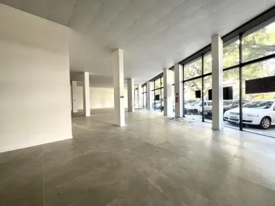 Ponto Comercial com 1 Quarto para venda ou aluguel, 543m² no Centro, Santa Maria