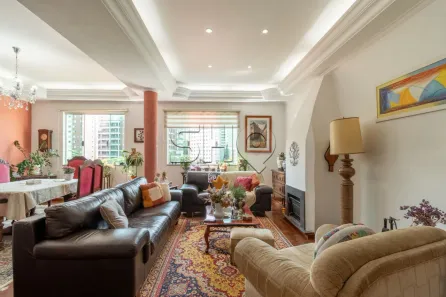 Casa com 4 Quartos à venda, 340m² no Sumaré, São Paulo