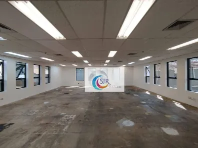 Sala Comercial para alugar, 240m² no Pinheiros, São Paulo