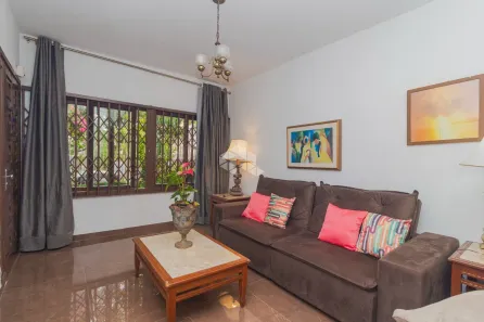 Casa com 3 Quartos à venda, 218m² no Jardim Botânico, Porto Alegre