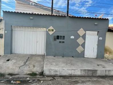 Casa com 2 Quartos para alugar, 57m² no Maria Auxiliadora, Petrolina