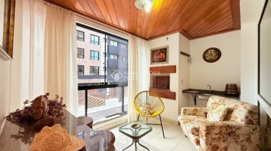 Apartamento com 3 Quartos para alugar, 99m² no Passo da Areia, Porto Alegre