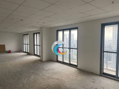Sala Comercial para alugar, 200m² no Barra Funda, São Paulo