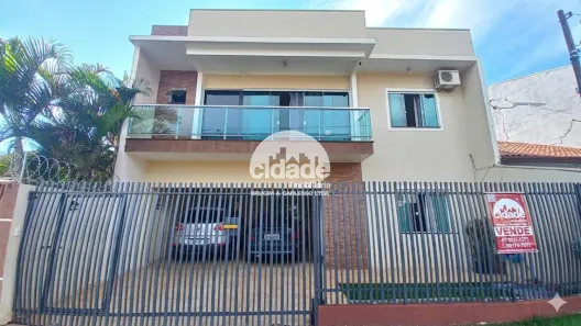 Sobrado com 2 Quartos à venda, 151m² no Alto Alegre, Cascavel