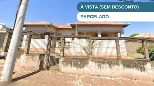 Casa com 2 Quartos à venda, 869m² no Centro, Botucatu