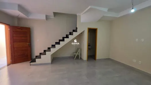 Casa com 2 Quartos à venda, 80m² no Marapé, Santos