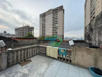 Casa com 4 Quartos à venda, 207m² no Jardim das Belezas, Carapicuíba