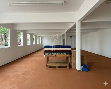 Prédio Comercial à venda, 6000m² no Cambuci, São Paulo