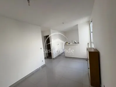 Apartamento com 2 Quartos para alugar, 45m² no Chácaras Tubalina e Quartel, Uberlândia