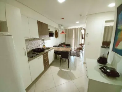 Apartamento com 2 Quartos para alugar, 47m² no Meireles, Fortaleza