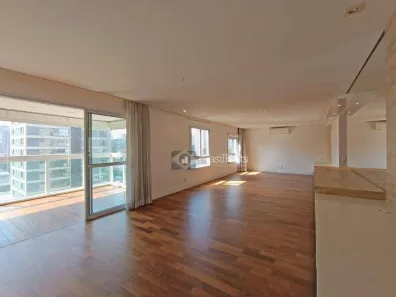 Apartamento com 3 Quartos para alugar, 210m² no Vila Olímpia, São Paulo