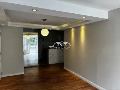 Apartamento com 2 Quartos para alugar, 75m² no Carangola, Petrópolis