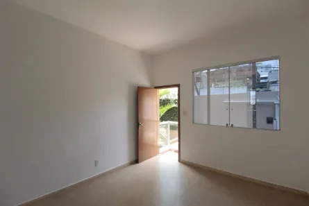 Casa com 3 Quartos à venda, 418m² no Heliópolis, Belo Horizonte