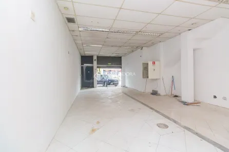 Ponto Comercial para alugar, 750m² no Cristo Redentor, Porto Alegre