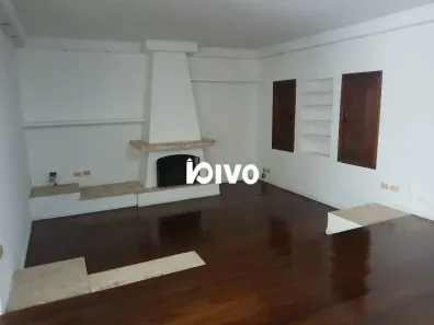 Sobrado com 4 Quartos à venda, 242m² no Jardim Ernestina, São Paulo