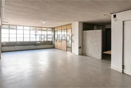 Sala Comercial para alugar, 358m² no Centro, Juiz de Fora