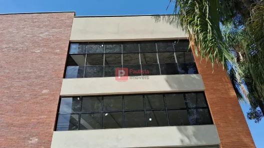 Ponto Comercial para alugar, 181m² no Jardim Bélgica, São Paulo