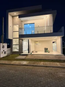 Casa com 4 Quartos à venda, 220m² no Parque Tarcisio Miranda, Campos dos Goytacazes