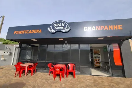 Sala Comercial para alugar, 456m² no Esmeralda, Cascavel