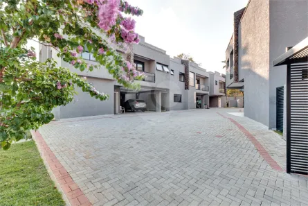 Casa de Condomínio com 4 Quartos à venda, 182m² no Jardim Prudência, São Paulo