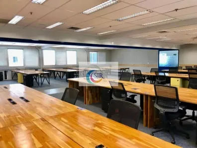 Sala Comercial para alugar, 647m² no Vila Gertrudes, São Paulo