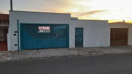 Casa com 3 Quartos à venda, 196m² no Vila José Kalil Aun, Cosmópolis