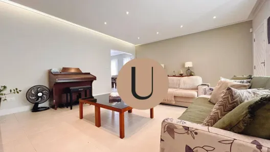 Casa com 3 Quartos à venda, 250m² no Limoeiro, São Paulo