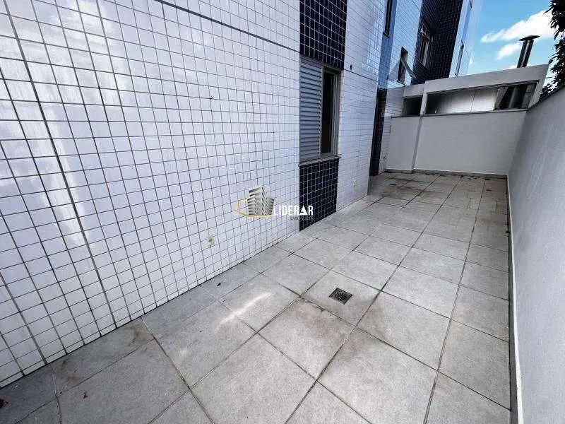 Apartamento com 3 quartos — Ipiranga, Belo Horizonte