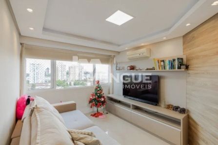 Apartamento com 2 Quartos à venda, 66m² no Passo da Areia, Porto Alegre