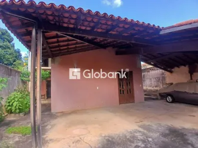 Casa com 5 Quartos à venda, 170m² no Morada do Parque, Montes Claros
