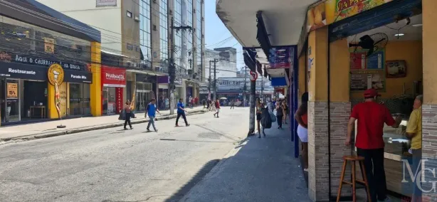 Ponto Comercial para alugar, 92m² no Centro, Duque de Caxias