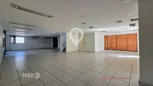 Sobrado com 6 Quartos para alugar, 297m² no Sumaré, São Paulo