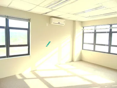 Sala Comercial com 2 Quartos para alugar, 340m² no Vila Brandina, Campinas