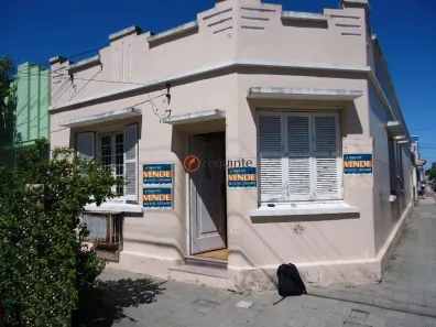 Casa com 4 Quartos à venda, 143m² no Centro, Pelotas