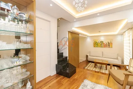 Sobrado com 3 Quartos à venda, 183m² no São Lourenço, Curitiba