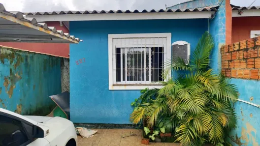 Casa com 2 Quartos à venda, 70m² no Olaria, Canoas