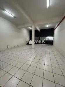 Prédio Comercial para alugar, 244m² no Nossa Senhora Aparecida, Uberlândia
