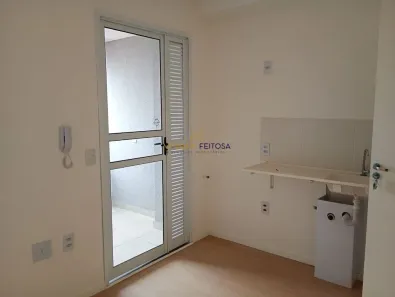 Apartamento com 2 Quartos para alugar, 28m² no Vila Granada, São Paulo