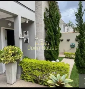 Casa com 3 Quartos à venda, 190m² no Jardim Amália, Volta Redonda
