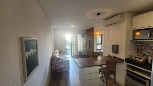 Apartamento com 1 Quarto para alugar, 40m² no Cambuí, Campinas