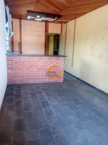 Ponto Comercial para alugar, 240m² no Centro, Bom Jesus dos Perdões