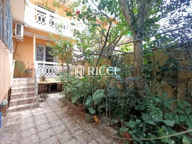 Casa com 3 Quartos à venda, 156m² no Pompéia, Santos