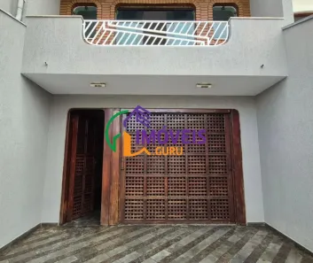 Sobrado com 3 Quartos para venda ou aluguel, 276m² no Vila Pinheirinho, Santo André